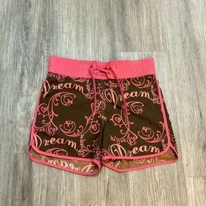 🛍️ 2/$12
Girls DREAM shorts. Like new condition.